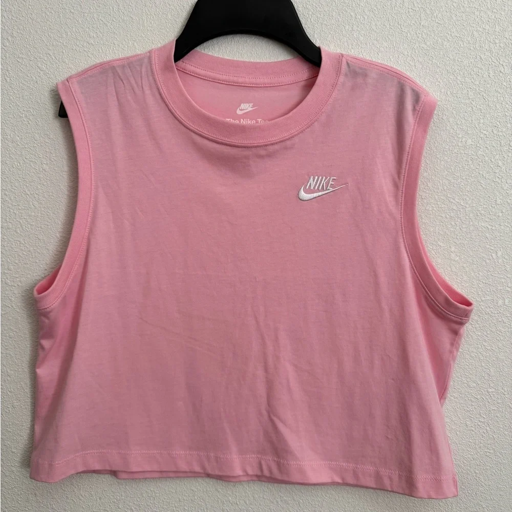 Nike Women's Pink Muscle Tee Size XSmall - Picture 3 of 6